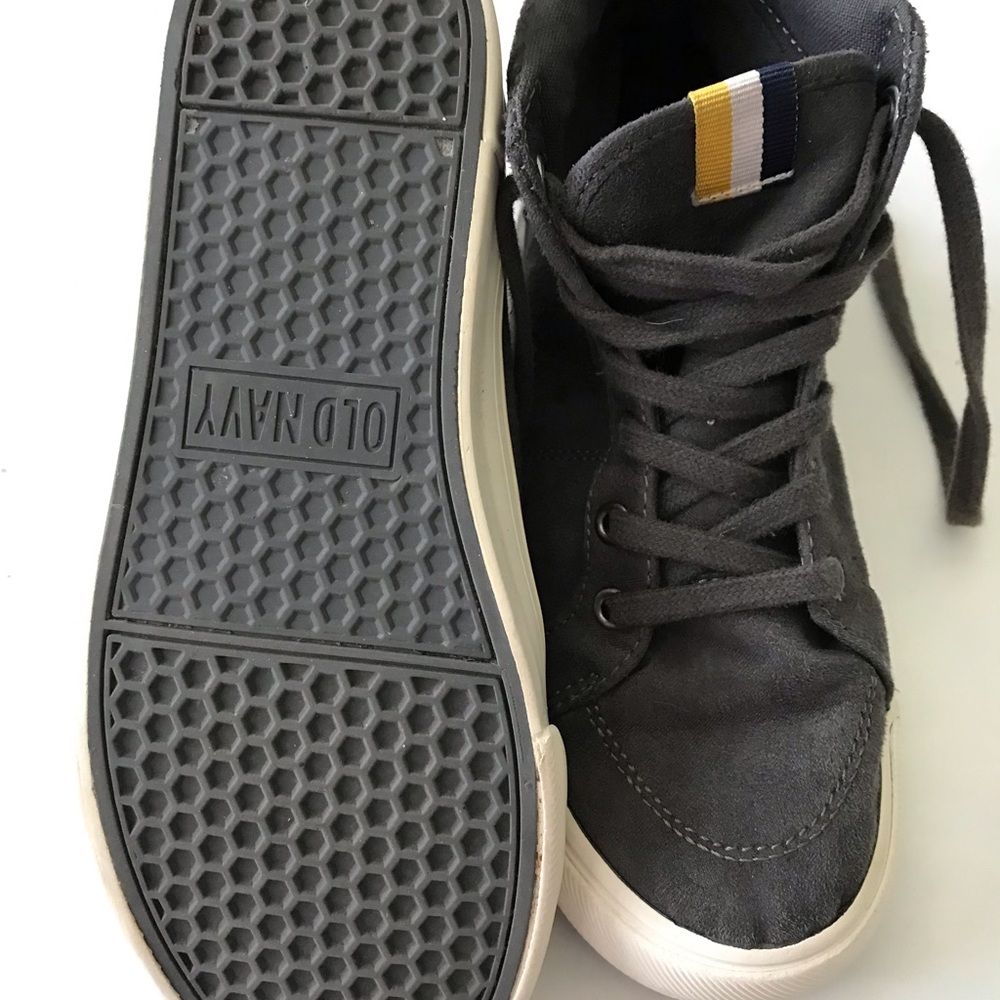 Old Navy Boys Gray Suede High tops